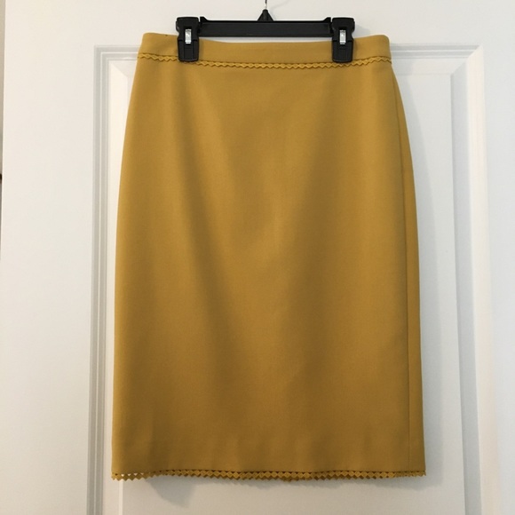 Ann Taylor Dresses & Skirts - Mustard Yellow Skirt